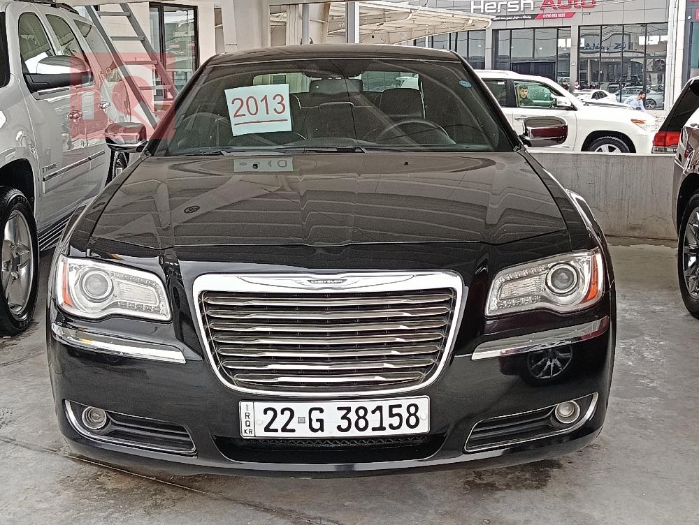 کرایسلەر 300
